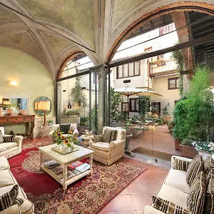 Hotel J And J, Firenze